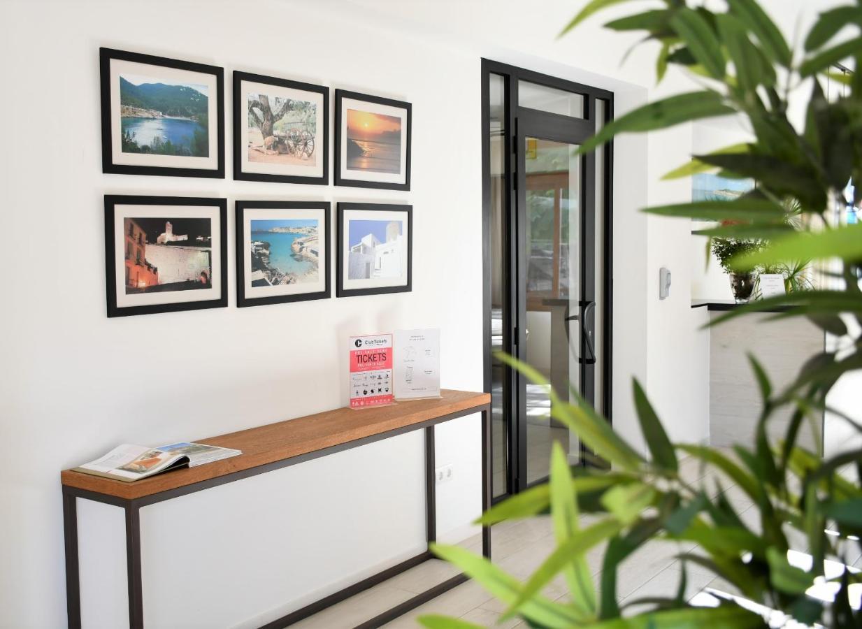 Hostal Mallorca Сан-Антонио-Абад Экстерьер фото