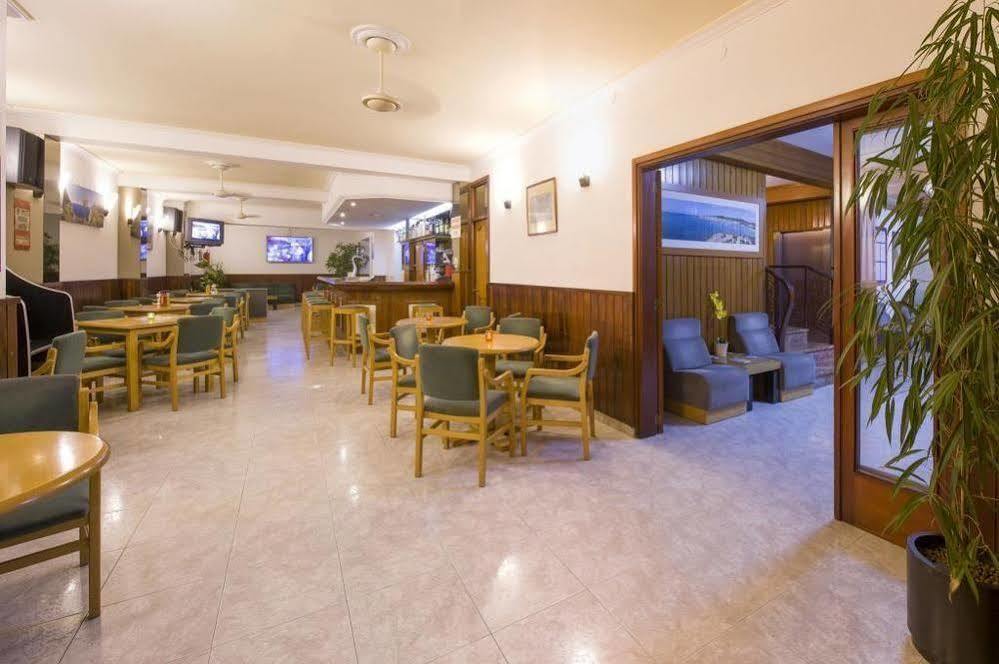 Hostal Mallorca Сан-Антонио-Абад Экстерьер фото